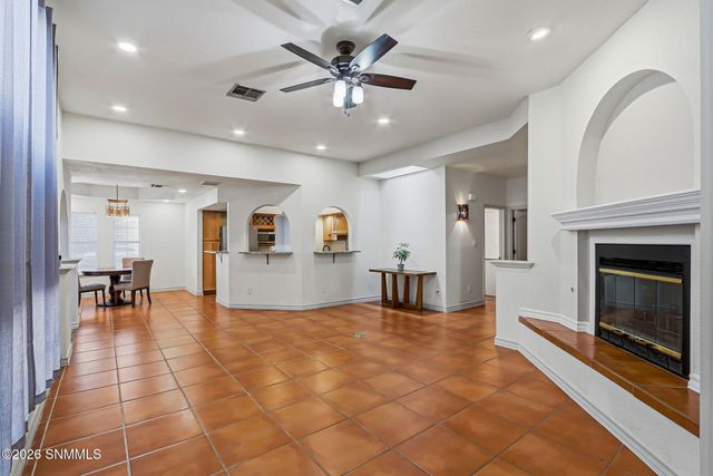 613 Cielo Vista Court, Las Cruces, NM 88005