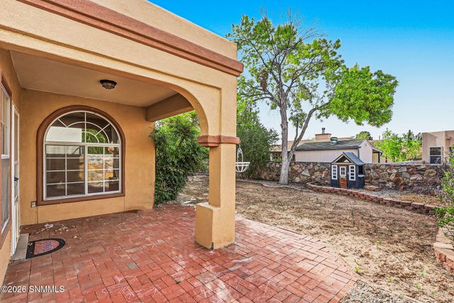 613 Cielo Vista Court, Las Cruces, NM 88005
