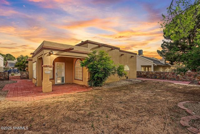 613 Cielo Vista Court, Las Cruces, NM 88005