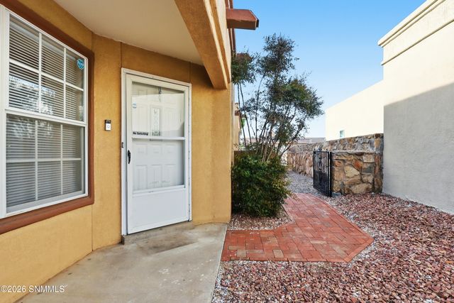 613 Cielo Vista Court, Las Cruces, NM 88005