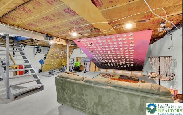 856 Poplar Road, Hellertown Boro, PA 18055