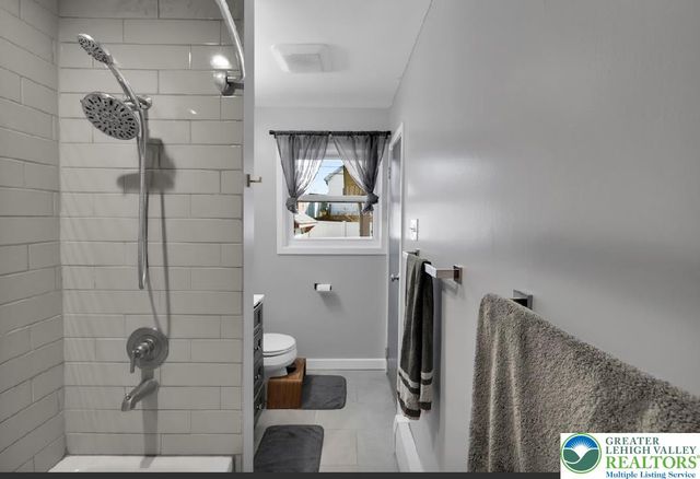 856 Poplar Road, Hellertown Boro, PA 18055