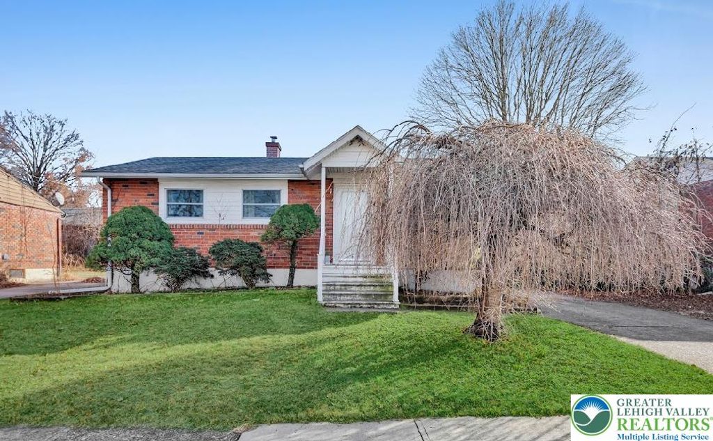 856 Poplar Road, Hellertown Boro, PA 18055