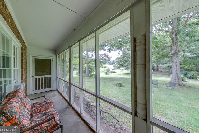 6223 Hulsey Road, Clermont, GA 30527