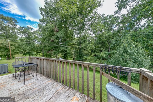 6223 Hulsey Road, Clermont, GA 30527