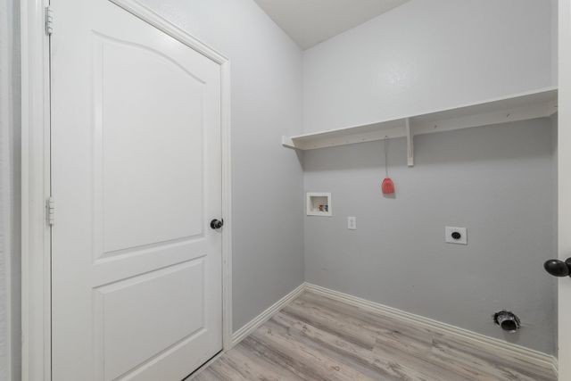 5541 Grenada Drive, Fort Worth, TX 76119