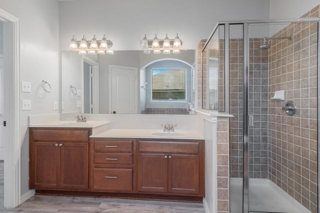 5541 Grenada Drive, Fort Worth, TX 76119