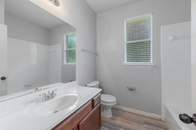 5541 Grenada Drive, Fort Worth, TX 76119