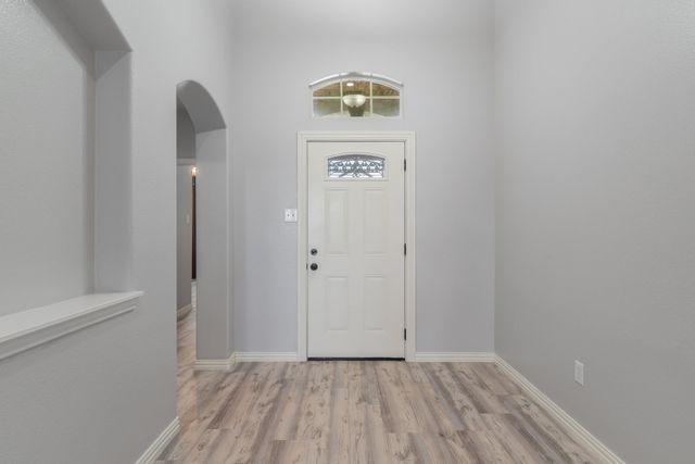 5541 Grenada Drive, Fort Worth, TX 76119