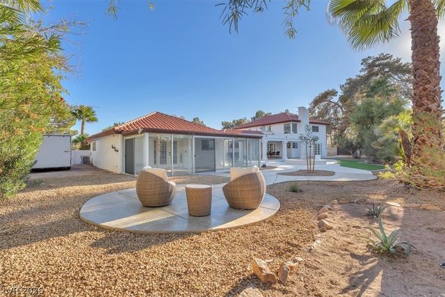 2868 Vista Del Sol Avenue, Las Vegas, NV 89120