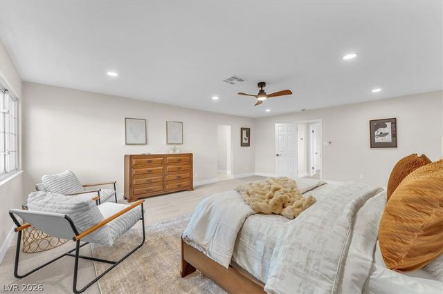 2868 Vista Del Sol Avenue, Las Vegas, NV 89120