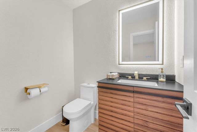 2868 Vista Del Sol Avenue, Las Vegas, NV 89120