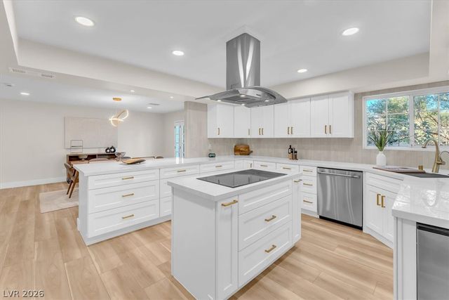 2868 Vista Del Sol Avenue, Las Vegas, NV 89120