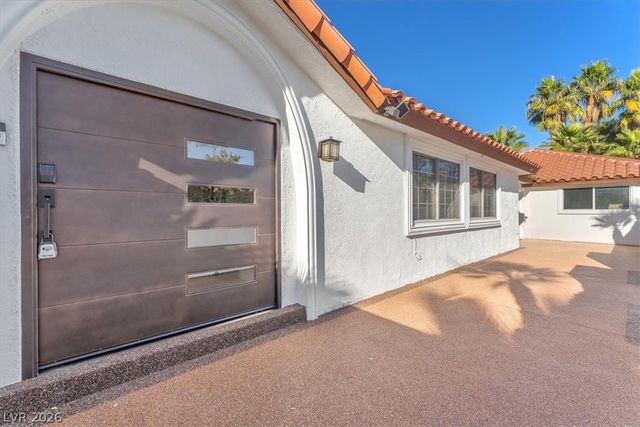 2868 Vista Del Sol Avenue, Las Vegas, NV 89120