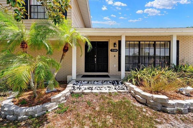 709 CALIENTE DRIVE, Brandon, FL 33511