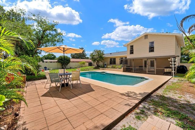 709 CALIENTE DRIVE, Brandon, FL 33511