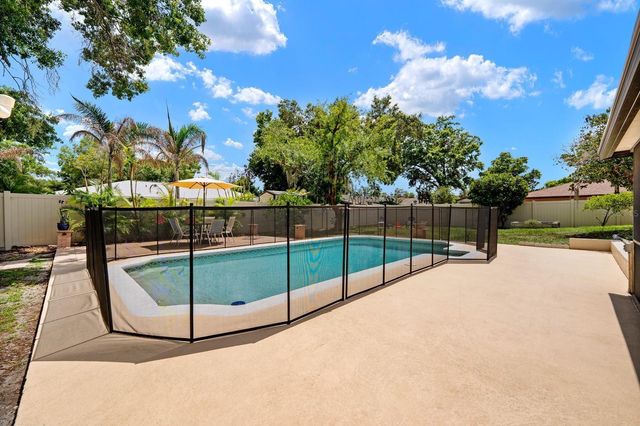709 CALIENTE DRIVE, Brandon, FL 33511