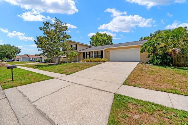 709 CALIENTE DRIVE, Brandon, FL 33511