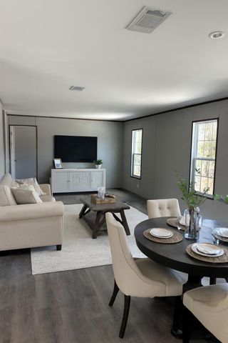 19629 NW 300th Street, Okeechobee, FL 34972