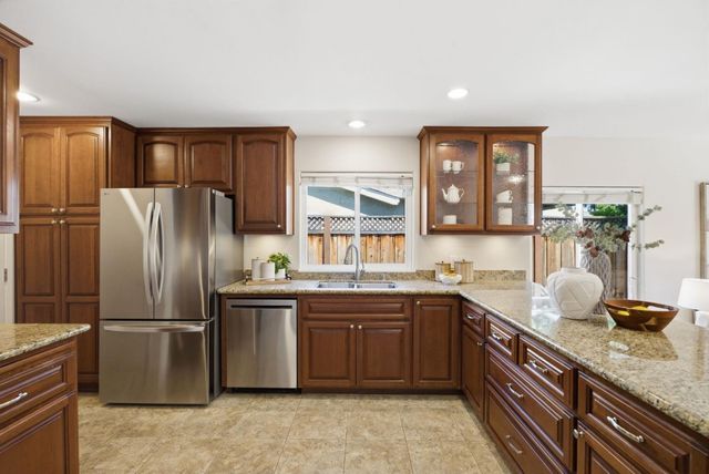 5816 Summerbrook Court, San Jose, CA 95123