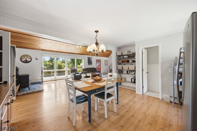 26 Lake Shore Rd W, Hardyston Twp., NJ 07460