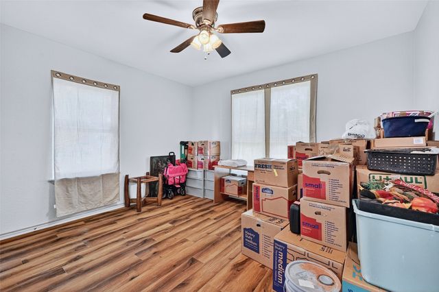 1326 W Bond Street, Denison, TX 75020