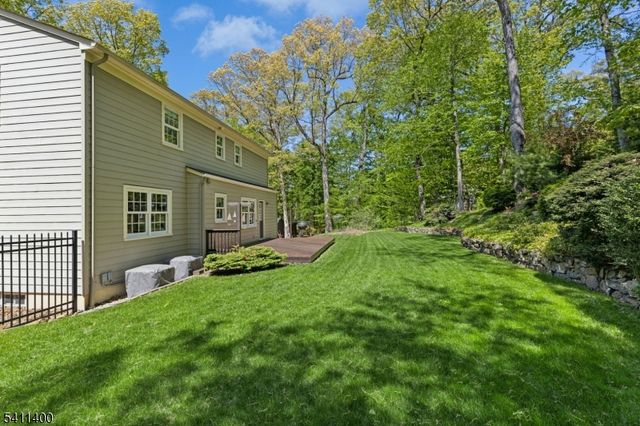 260 Lorraine Dr, Berkeley Heights Twp., NJ 07922