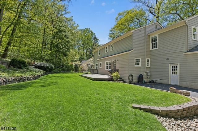 260 Lorraine Dr, Berkeley Heights Twp., NJ 07922