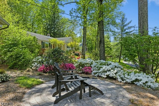 260 Lorraine Dr, Berkeley Heights Twp., NJ 07922