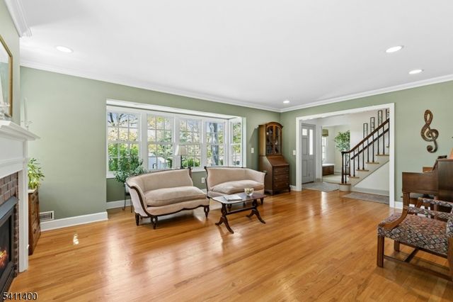 260 Lorraine Dr, Berkeley Heights Twp., NJ 07922