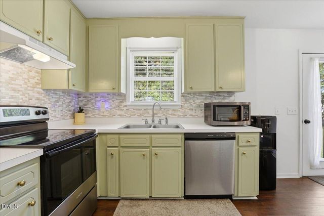 200 Amber Lane, Willow Springs, NC 27592