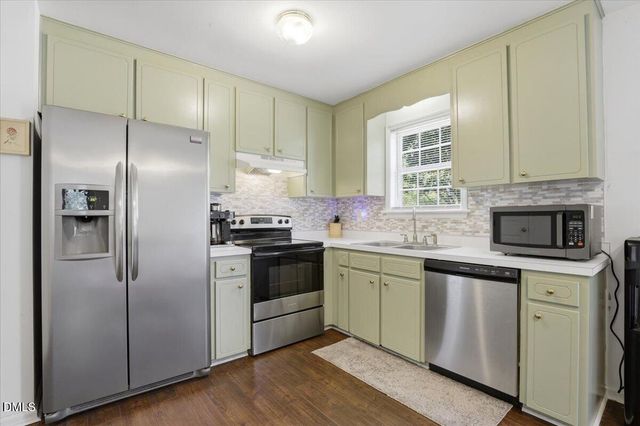 200 Amber Lane, Willow Springs, NC 27592