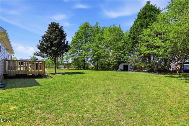 200 Amber Lane, Willow Springs, NC 27592