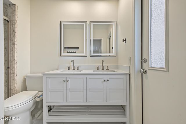 1767 W KIOWA Avenue, Mesa, AZ 85202
