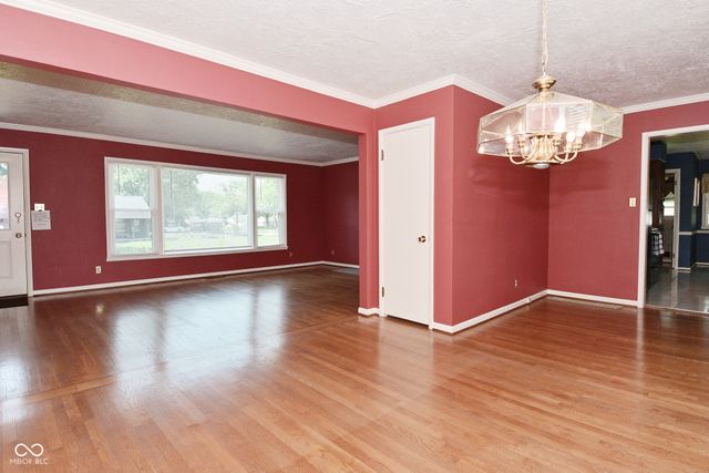 136 W Loretta Drive, Indianapolis, IN 46217