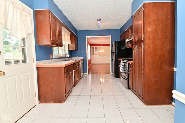 136 W Loretta Drive, Indianapolis, IN 46217