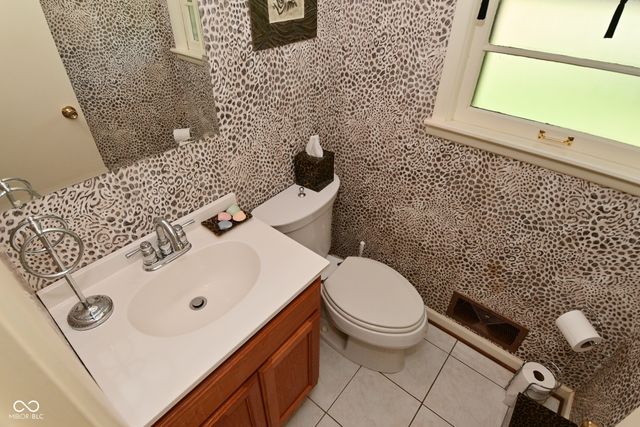 136 W Loretta Drive, Indianapolis, IN 46217