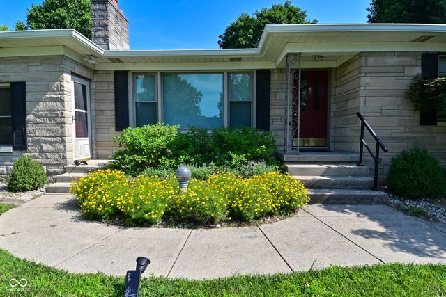 136 W Loretta Drive, Indianapolis, IN 46217