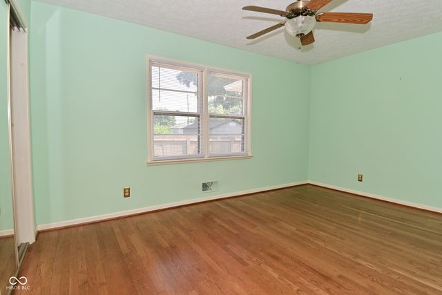 136 W Loretta Drive, Indianapolis, IN 46217