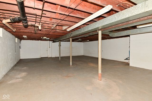 136 W Loretta Drive, Indianapolis, IN 46217