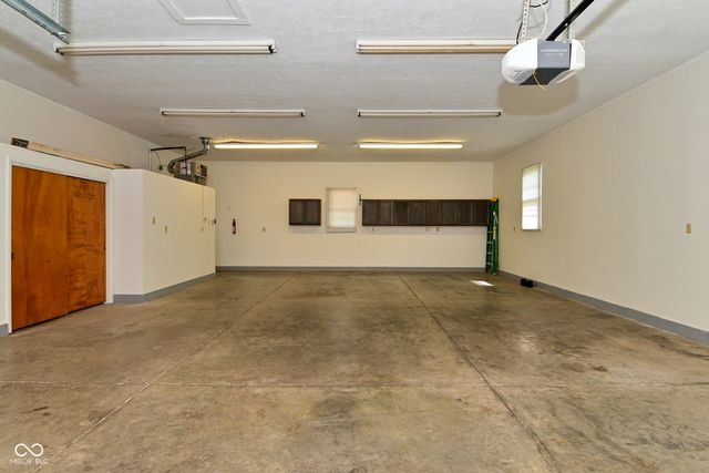 136 W Loretta Drive, Indianapolis, IN 46217