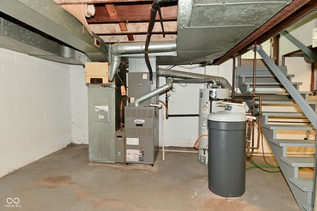 136 W Loretta Drive, Indianapolis, IN 46217