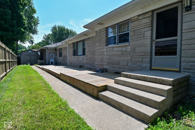 136 W Loretta Drive, Indianapolis, IN 46217