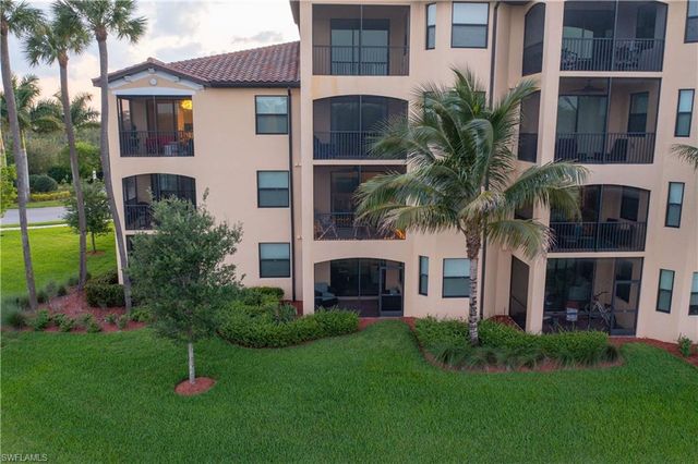 9572 Trevi CT 5017, Naples, FL 34113