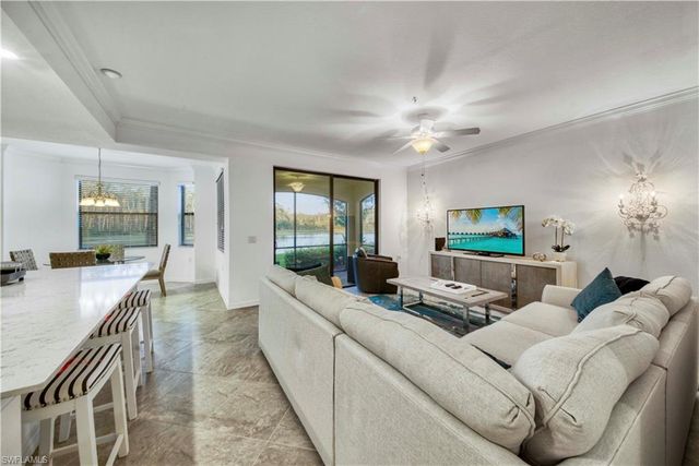 9572 Trevi CT 5017, Naples, FL 34113