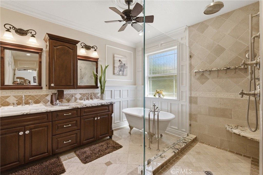 Image 19 of property listing at 25120 Southwind Court, Stevenson Ranch, CA 91381