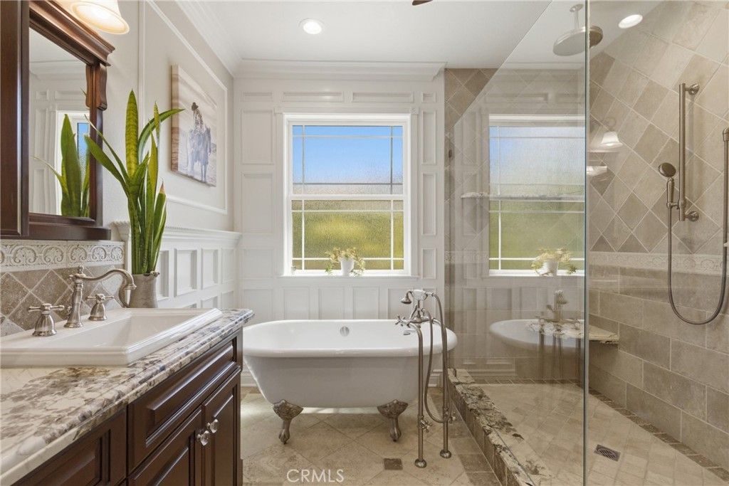 Image 20 of property listing at 25120 Southwind Court, Stevenson Ranch, CA 91381