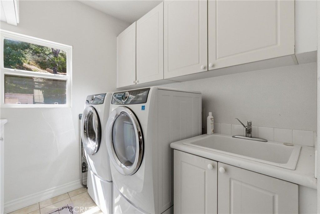 Image 29 of property listing at 25120 Southwind Court, Stevenson Ranch, CA 91381