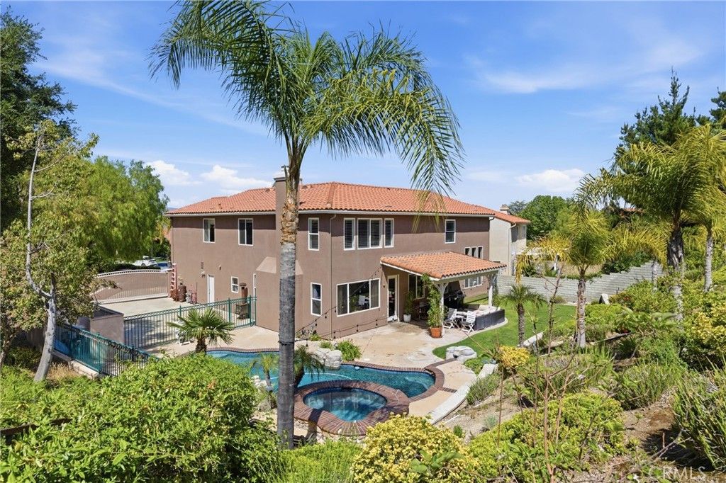 Image 32 of property listing at 25120 Southwind Court, Stevenson Ranch, CA 91381