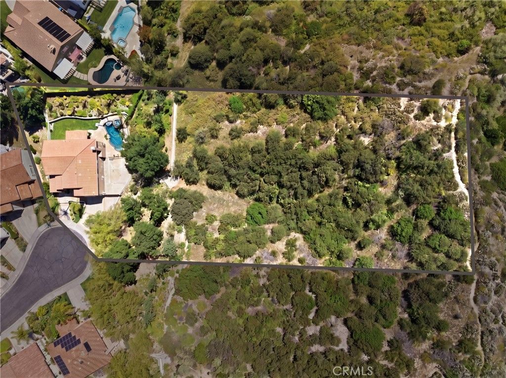 Image 37 of property listing at 25120 Southwind Court, Stevenson Ranch, CA 91381